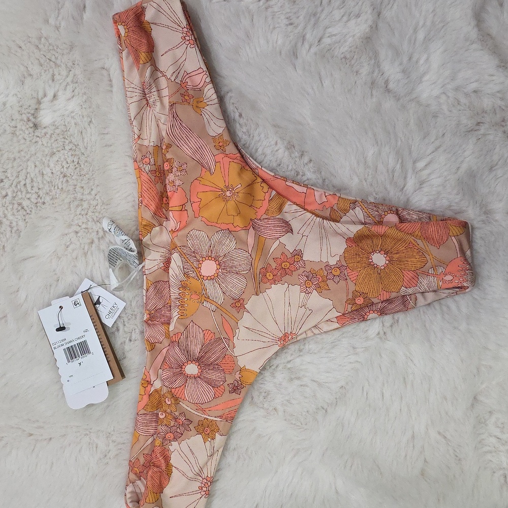 NWT Volcom eco true bloom Shaka‎ cheeky coverage Bikini Swim Bottoms XL